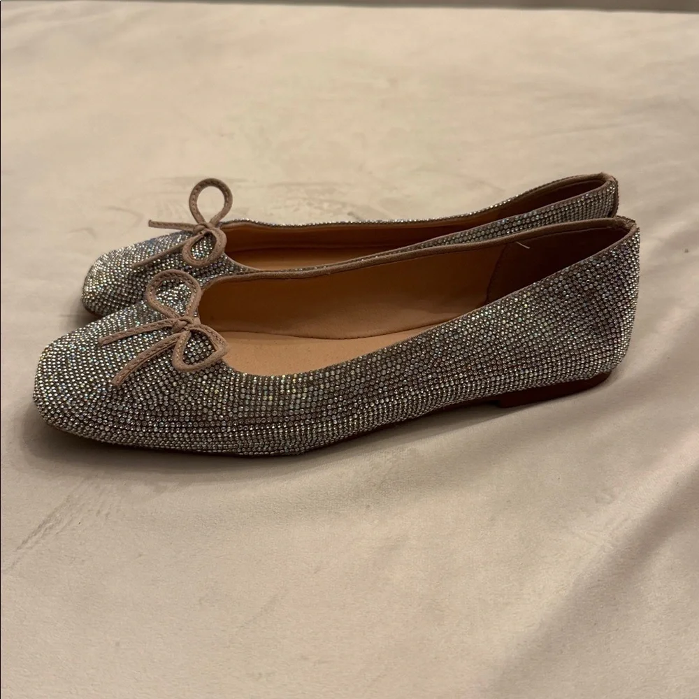 Matisse Roxy Glittering Silver Flats with Bow, sz 8 - Picture 3 of 8